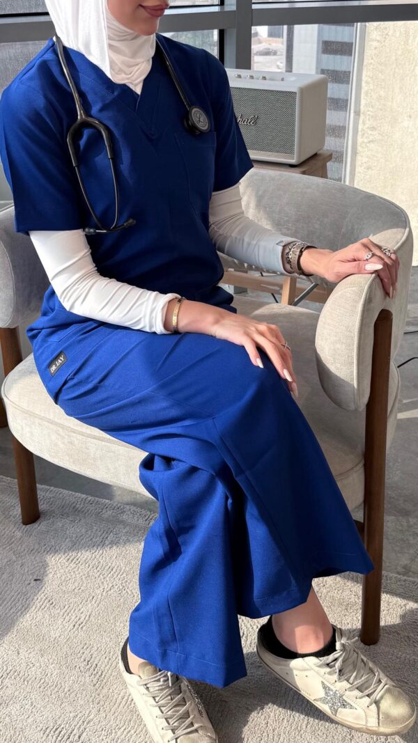 ⁦Standard • Blue⁩ - الصورة ⁦7⁩